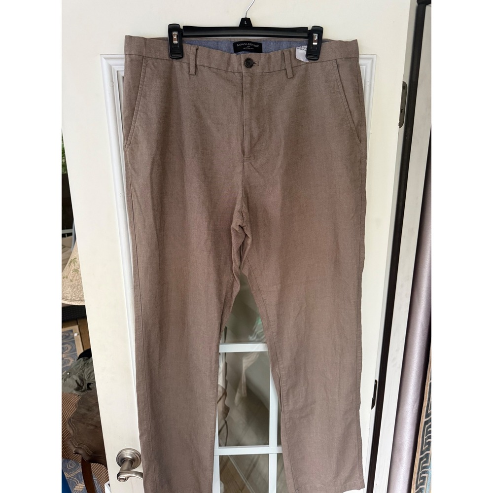 Banana Republic men 36x34 brown linen-blend flat front tapered leg trousers